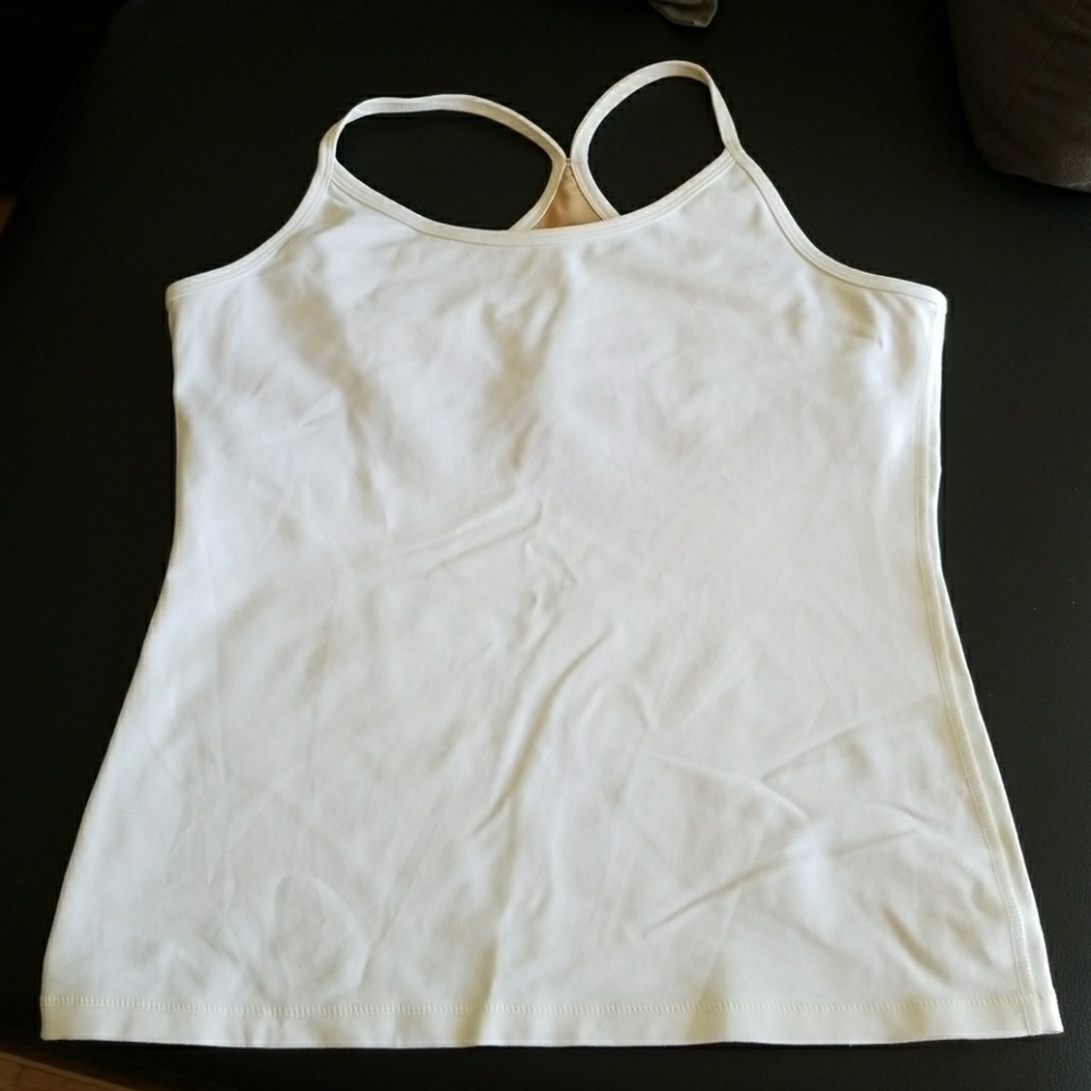 Lululrmon Tank